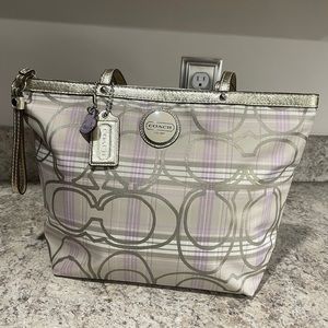 NEW Coach Gold Purple Signature Canvas Handbag